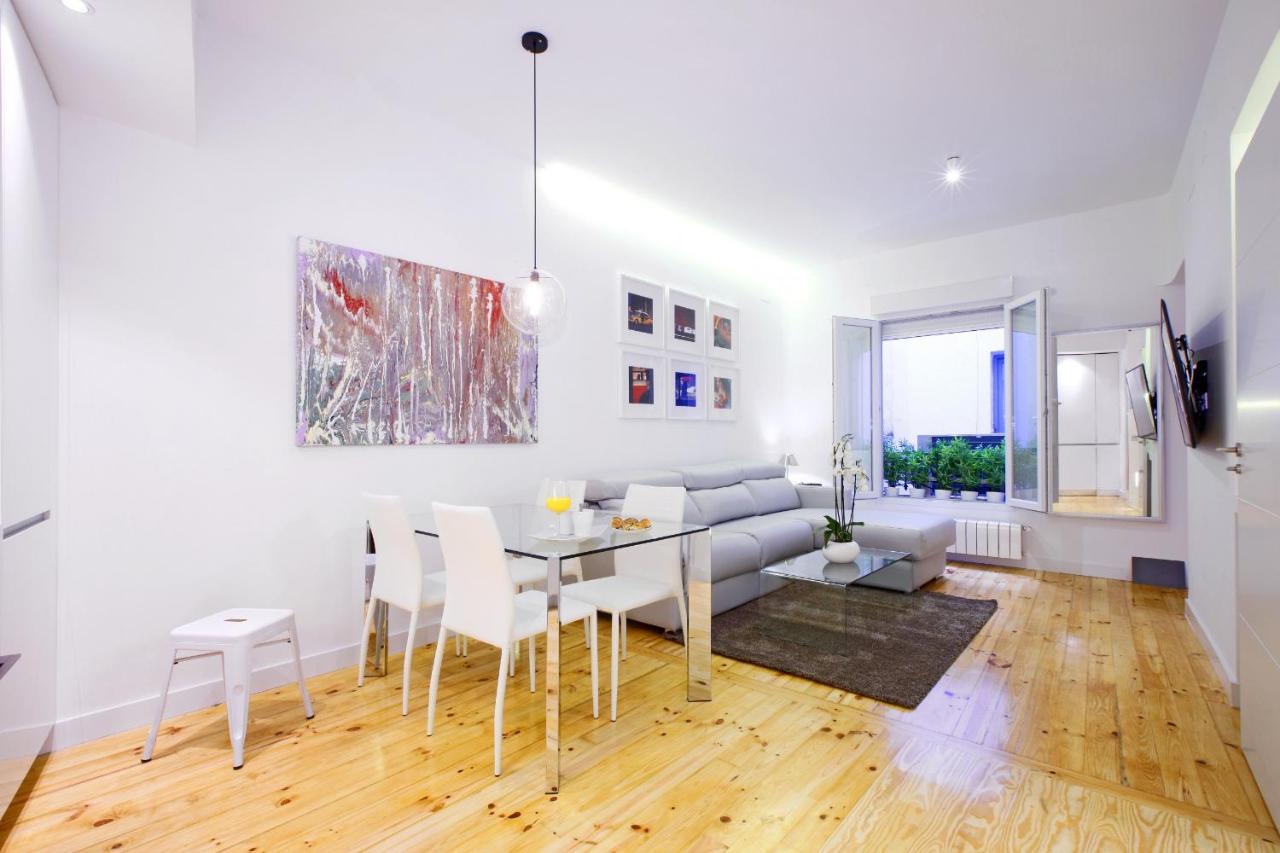Plaza Mayor Suite Madrid Exterior photo
