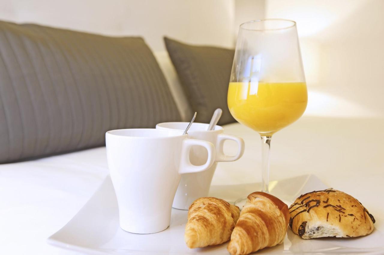 Plaza Mayor Suite Madrid Exterior photo