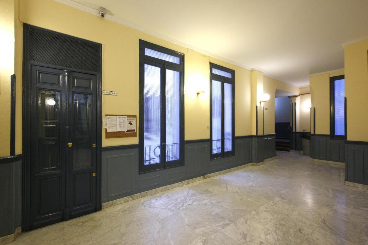 Plaza Mayor Suite Madrid Exterior photo