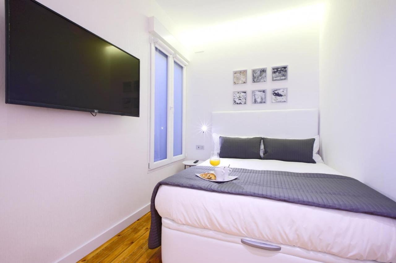 Plaza Mayor Suite Madrid Exterior photo